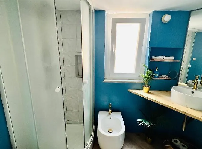 Sr Apartment